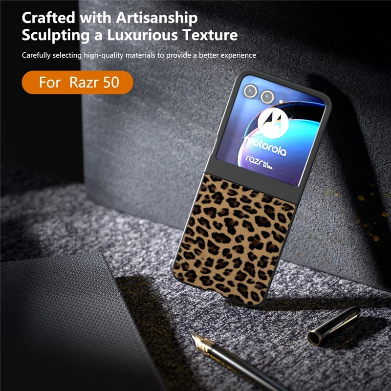 Leopard Pattern Case For Motorola Razr 70 / 60 / 50 5G / Razr 2026 / 2025 / 2024 PU+PC Back Phone Cover - Champagne Gold