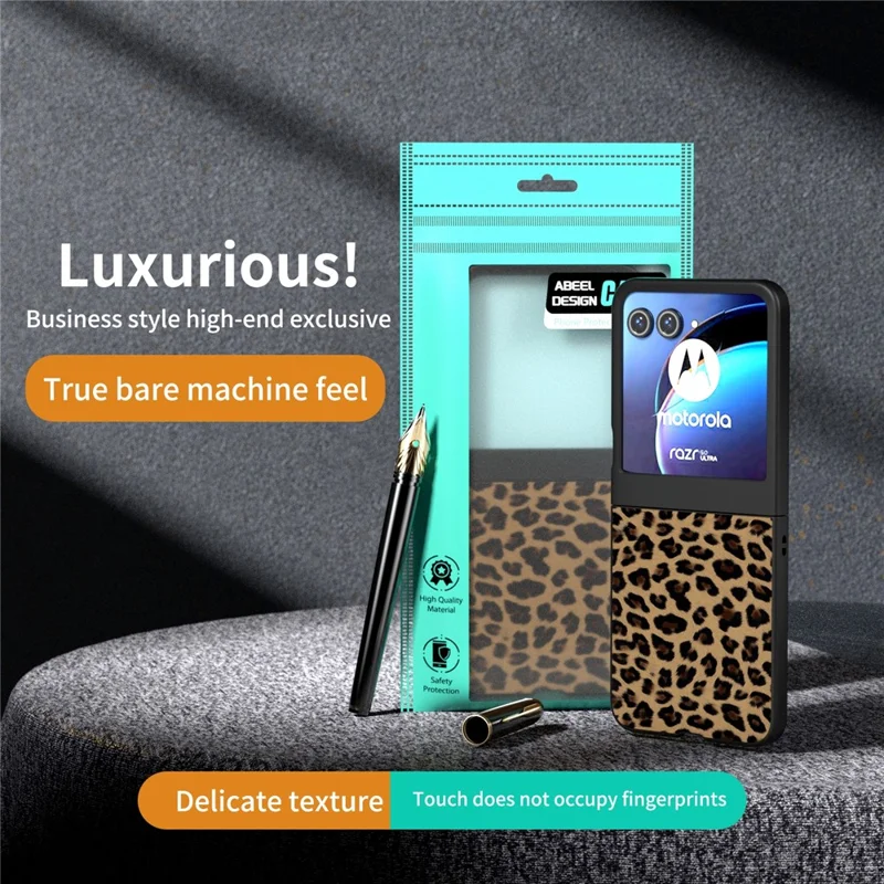 Leopard Pattern Case For Motorola Razr 70 / 60 / 50 5G / Razr 2026 / 2025 / 2024 PU+PC Back Phone Cover - Champagne Gold