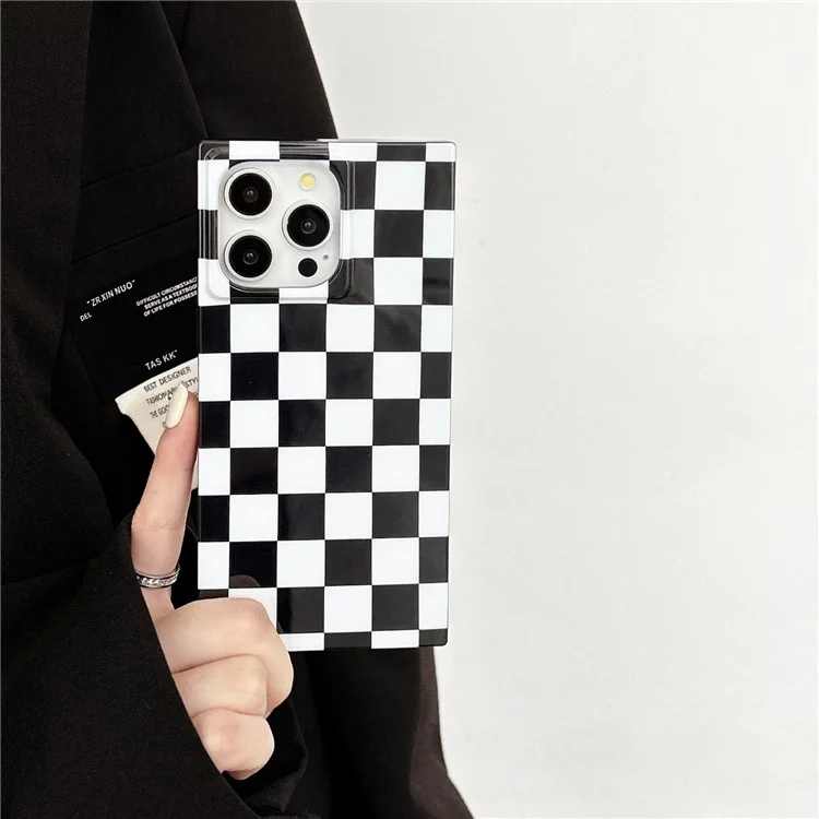 Чехол для iPhone 13 Pro Max квадратный узор TPU мягкий чехол для телефона глянцевая поверхность - черно-белая клетчатая