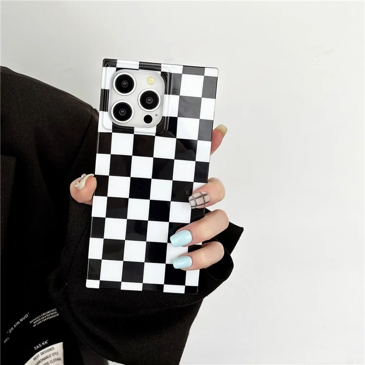 Чехол для iPhone 13 Pro Max квадратный узор TPU мягкий чехол для телефона глянцевая поверхность - черно-белая клетчатая