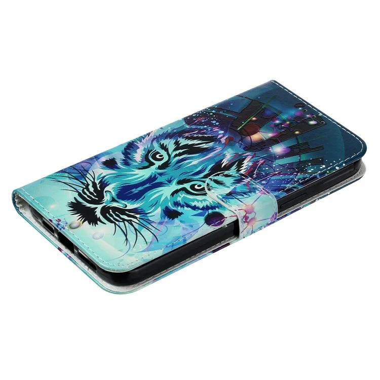 For iPhone 16 Case Leather Card Slot Holder Flip Phone Cover Pattern Printing - Wolf