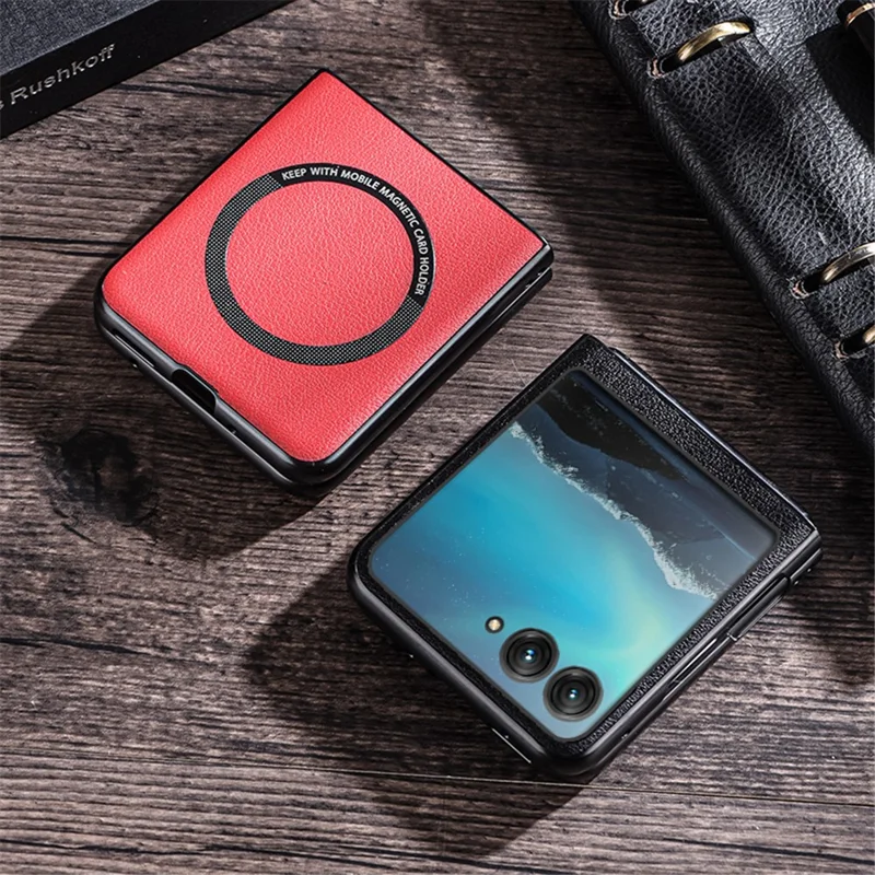 For Motorola Razr 60 / Razr 50 5G Magnetic Case Leather+PC Phone Cover - Green