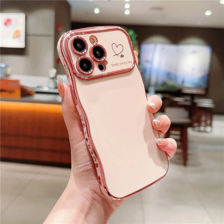Para o Iphone 14 Pro Max Case Wave Frame Com Amor de Câmera de Love Heart Elevada TPU Cover - Rosa Rosa