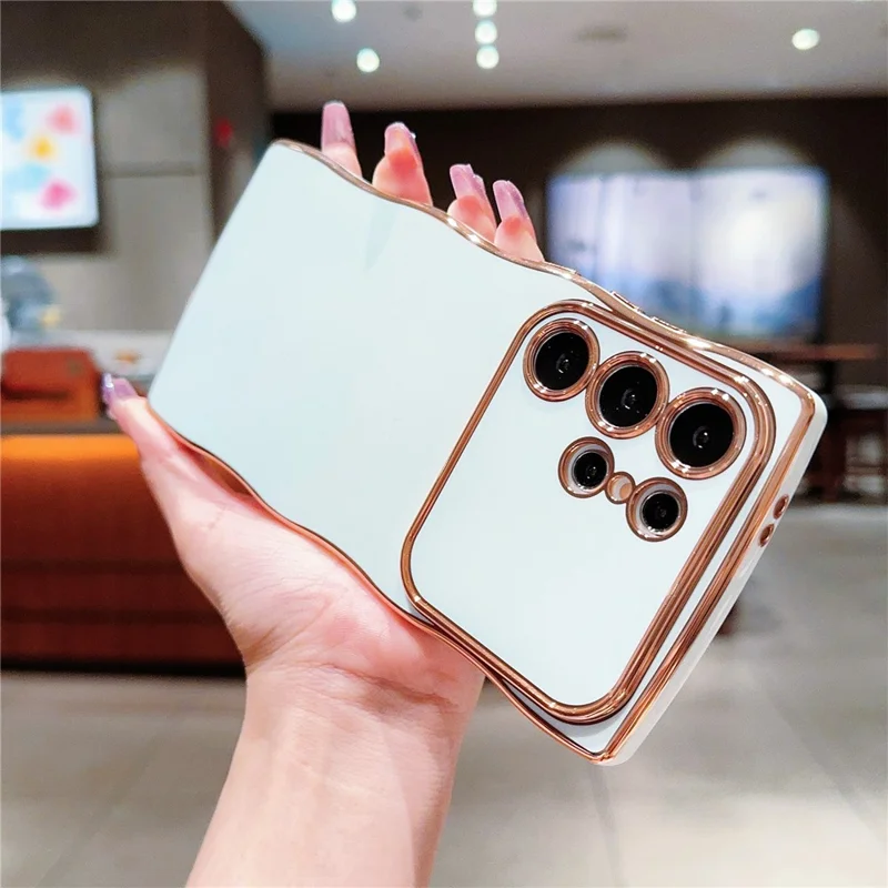 For Samsung Galaxy S24 Ultra Case Curly Wave Frame TPU Phone Cover Electroplating Large Window - Ivory White