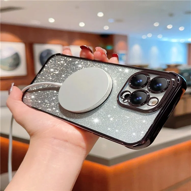 Coque magnétique pour iPhone 15 Pro Max, en TPU souple avec dos transparent et design paillettes dégradées en forme de coeur - Noir