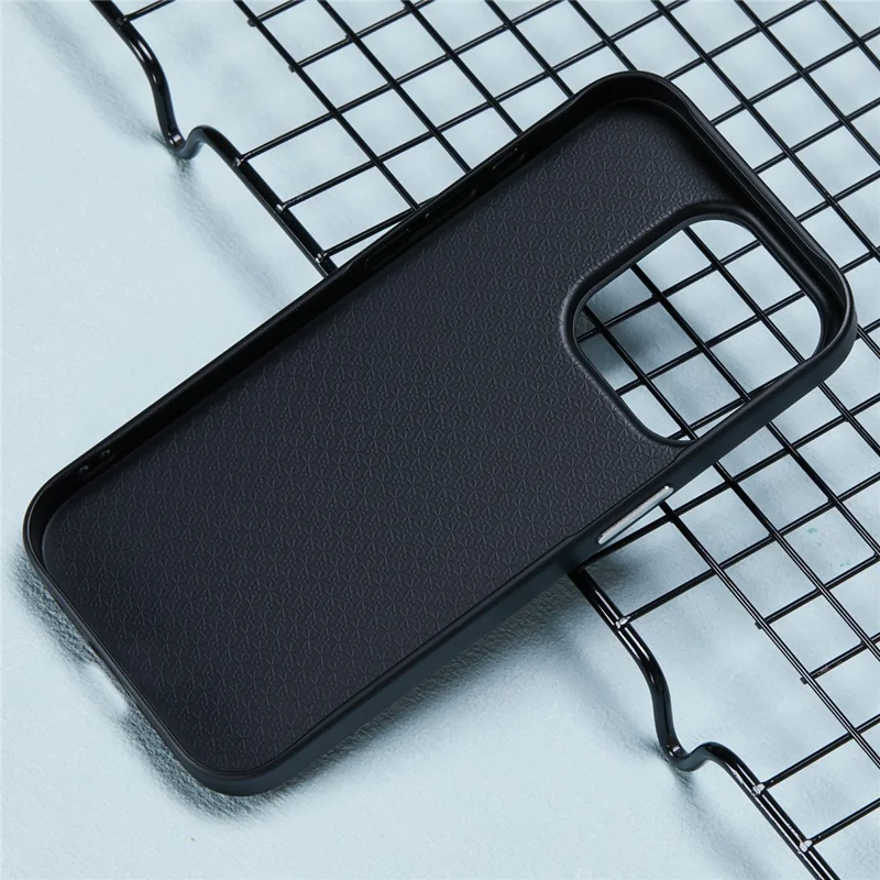 X-LEVEL For iPhone 15 Pro Case Ultra-thin PC Hard Phone Cover Carbon Nano Fiber Texture - Black