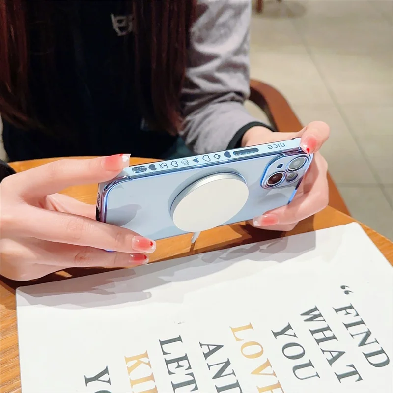 Case Compatível com iPhone 14 com MagSafe, Padrão de Coração em TPU - Azul