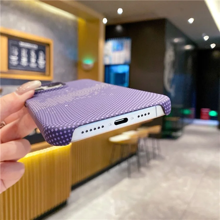 Für iPhone 13 Pro Case Hard PC Phone Shell Starry Sky Pattern Incomplete Cover - Lila