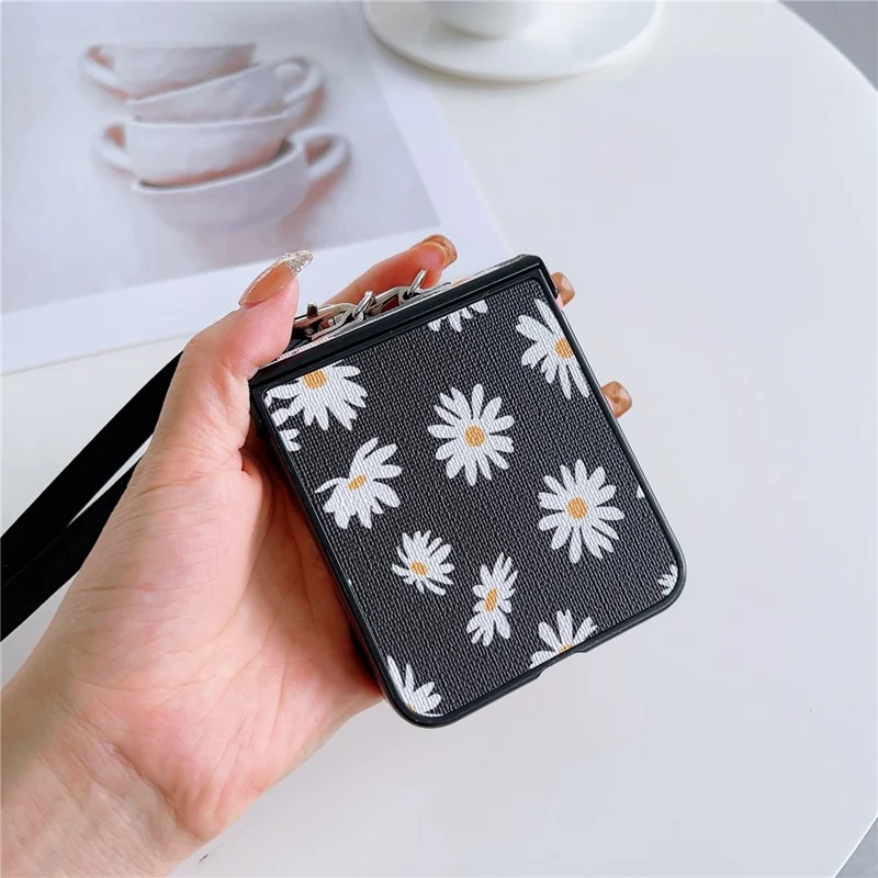 For Samsung Galaxy Z Flip7 FE 5G / Z Flip6 5G Chrysanthemum Pattern PU Leather + PC Phone Cover with Crossbody Strap - Black