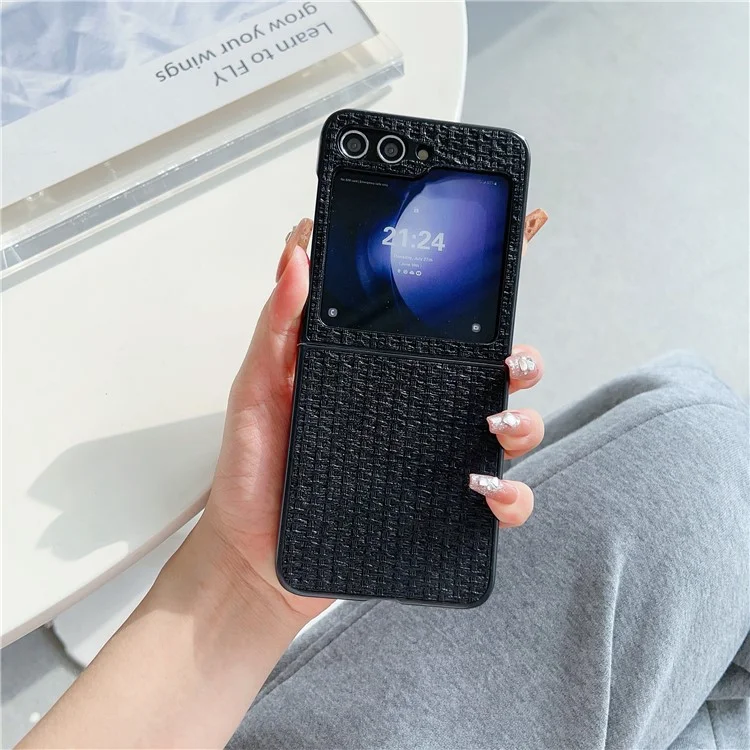 Para Samsung Galaxy Z Flip6 5G Case Tweed Pattern Leather Coated PC Phone Cover Two-Piece Design - Black