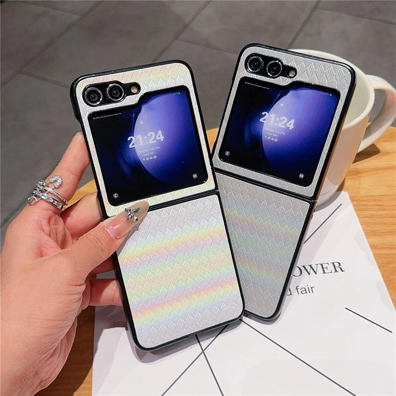 Para Samsung Galaxy Z Flip6 5G / Z Flip5 5G Case Two-Piece Design Leather + PC Laser Grid Phone Cover - Branco