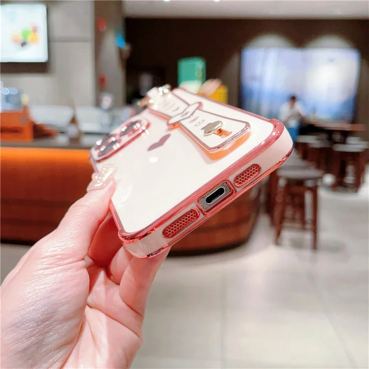 Für iPhone 13 Pro Max Case Love Heart Pattern TPU Phone Cover Wristband Finger Holder - Ivory White