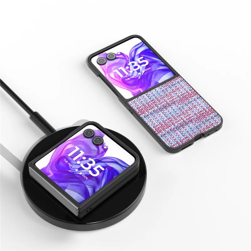 Para Motorola Razr 50 Ultra 5G Funda Textura de Tartán Revestida de Cuero Funda de PC para Teléfono - Púrpura