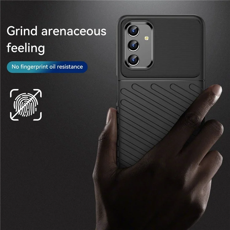 Para Samsung Galaxy A04s 4G (164,7 x 76,7 x 9,1 mm) Série Thunder Capa de Telefone Macia de TPU Reforçada Textura de Trama Resistente a Quedas - Preto