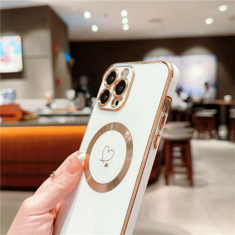 Funda para iPhone 16 Pro Max compatible con MagSafe, funda de teléfono de TPU enchapado, diseño de corazones huecos - Blanco Marfil