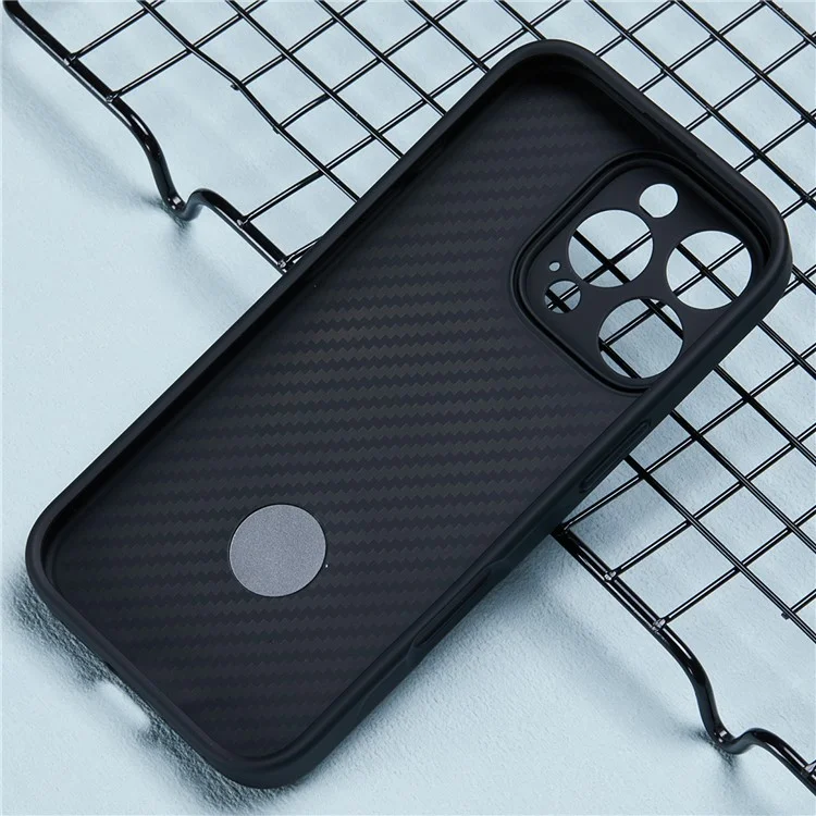 Für iPhone 16 Pro Case Carbon Fiber Texture TPU+PC Handyhülle mit drehbarem magnetischen Ständer