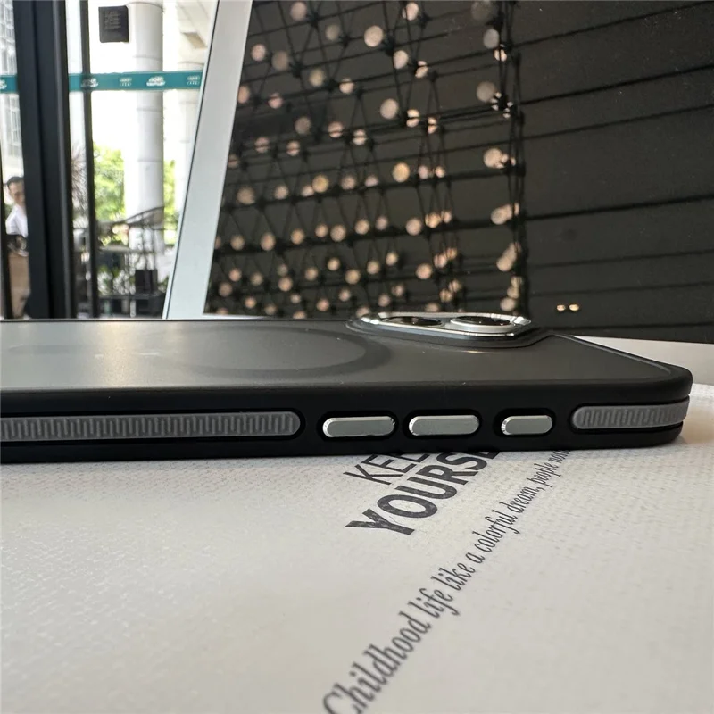 Für iPhone 16 Hülle kompatibel mit MagSafe farbiger Kante PC+TPU Handyhülle - Schwarz