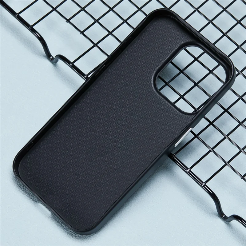 X-LEVEL For iPhone 15 Pro Case Drop Protection PC Phone Cover with Carbon Nano Fiber Texture - Black