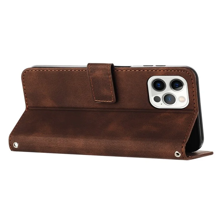 Für iPhone 16 Pro Max Case Triangle Pattern PU Leder Handyhülle mit Handgelenkschlaufe - Braun