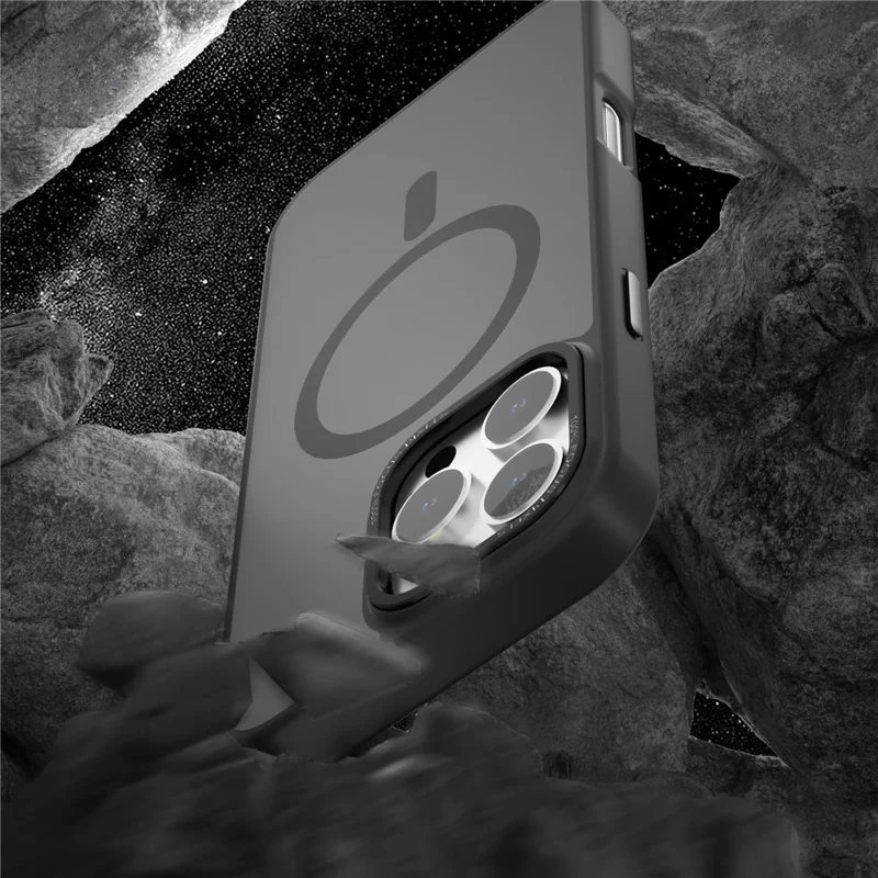 For iPhone 16 Pro Magnetic Case TPU+PC Phone Cover Matte Skin-Friendly Touch - Black