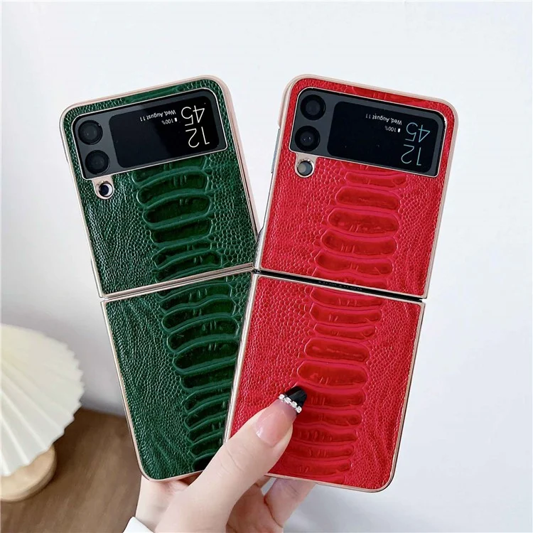 For Samsung Galaxy Z Flip4 5G Protective Case Electroplating Anti-Drop Phone Cover Crocodile Texture Genuine Leather+TPU+PC Shockproof Case - Black