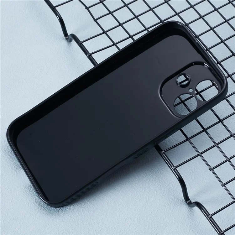 Чехол для iPhone 16 Plus с текстурой из углеродного волокна, TPU, противоцарапающее покрытие