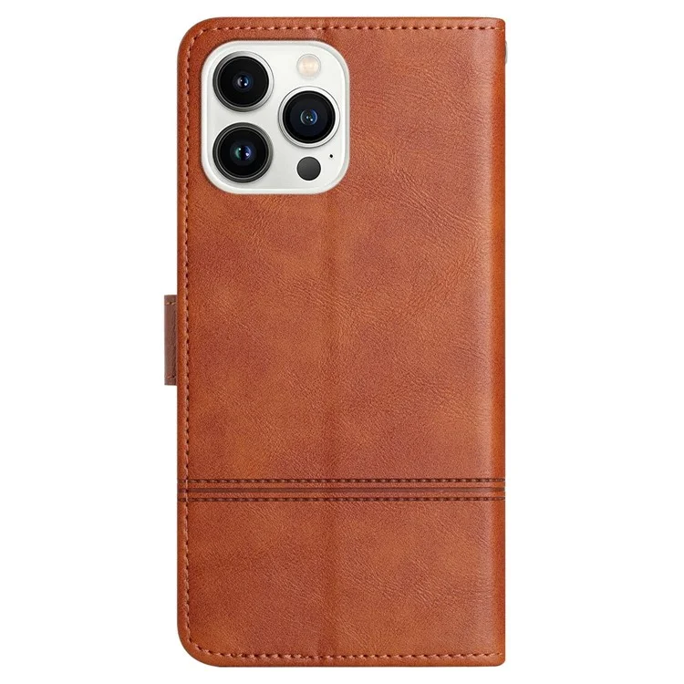Case de Portefeuille Pour Téléphone Pour Iphone 13 Pro 6.1 Pouces, Textuation de Cow de Style Commercial PU le Cuir Folio Flip Couvercle de Couverture Avec Sangle - Brun