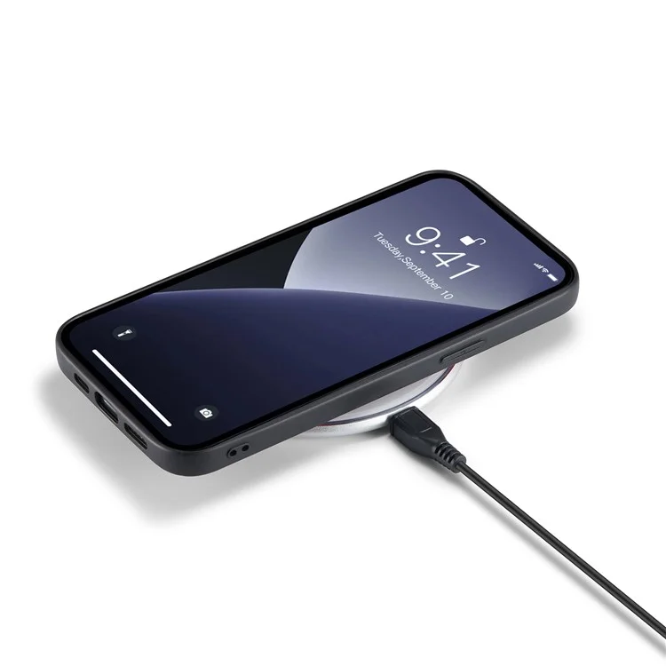 DG.MING Para iPhone 16 Pro Max Funda de Cuero Sintético Cubierta PC+TPU Híbrido Carcasa de Teléfono - Café