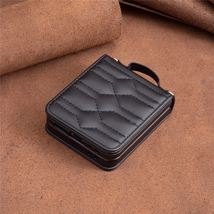 Für Samsung Galaxy Z Flip6 5G / Z Flip5 5G Ledertasche V-Form Griffrückenabdeckung mit Schultergurt - Schwarz