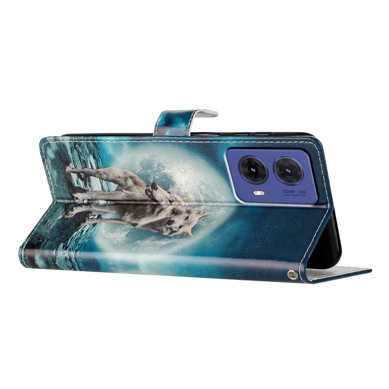 For Motorola Moto G85 5G Wallet Case PU Leather Pattern Printing Stand Phone Cover with Strap - Two Wolves