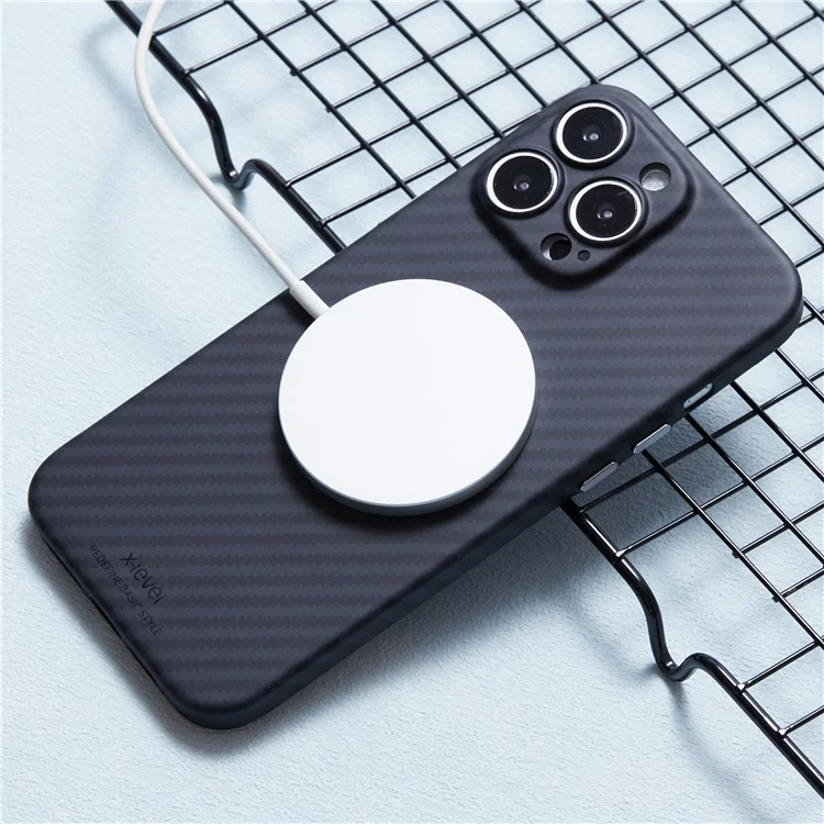 Niveau x Pour Iphone 16 Pro Max Magnetic Case Ultra-Thin PC Hard Phone Cover Texture en Fibre de Carbone - Noir
