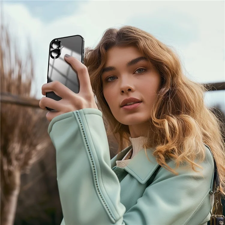 For iPhone 16 Case Aluminium Alloy Frame Matte PC Back Phone Cover with Lens Protector - Schwarz