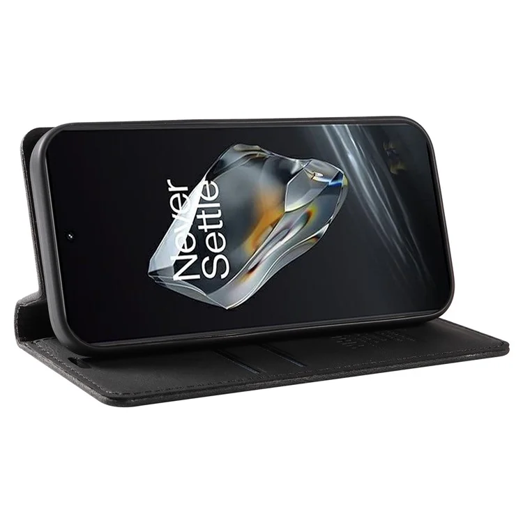 YIKATU YK-004 Funda para OnePlus 12 5G Piel Tacto Cutáneo Cubierta de teléfono Magnética Auto-Absorbida - Negro