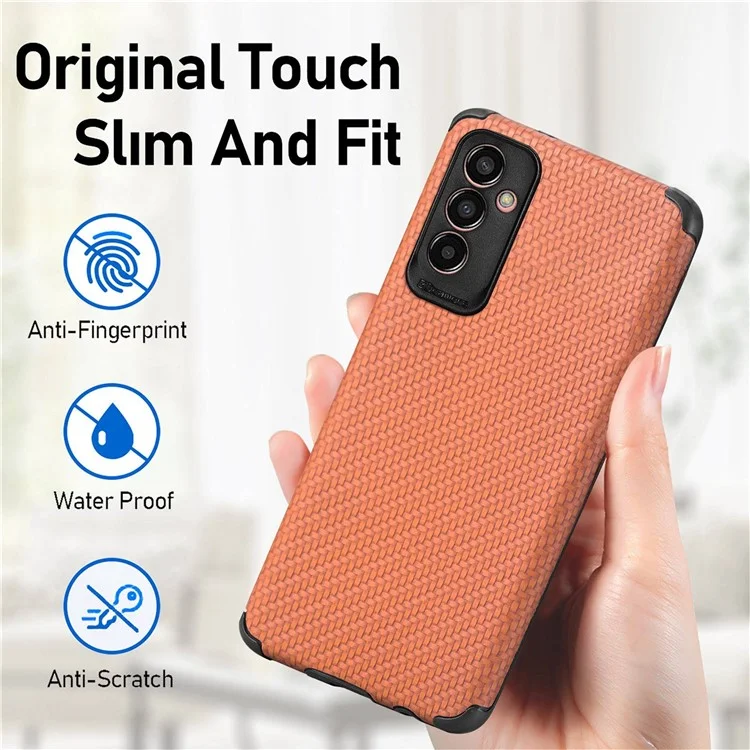 Carbon Fiber Texture Phone Cover for Samsung Galaxy M13 4G, Drop-proof PU Leather Coated TPU Anti-scratch Case - Brown