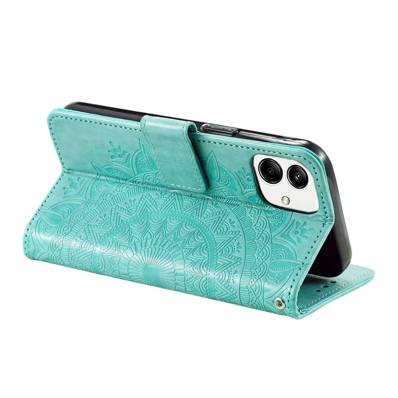 For Samsung Galaxy A04 4G (164.4 x 76.3 x 9.1 mm) Mandala Flower Pattern Imprinted Stand Case Shockproof PU Leather Wallet Phone Cover - Green