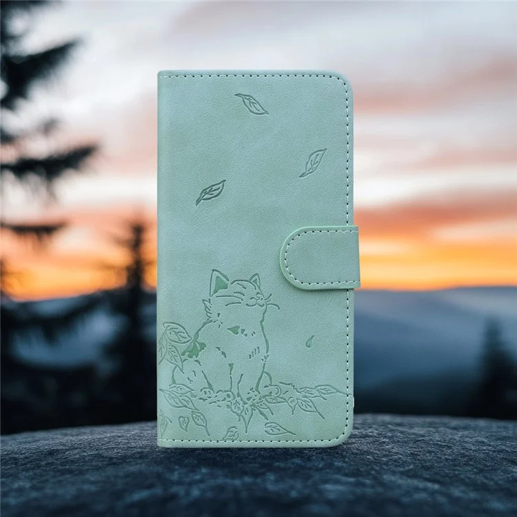 For iPhone 16 Case Wallet Cat Pattern Imprinted Leather Phone Cover - Green