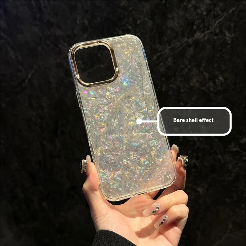 Para iPhone 16 Pro Case IMD Shell Pattern PC+TPU Phone Cover - Branco Transparente