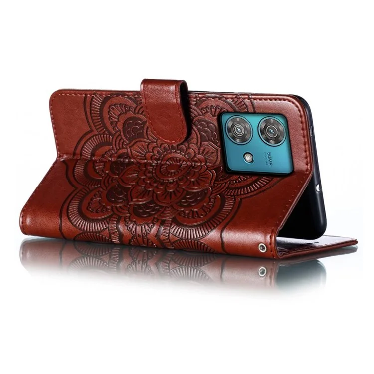 For Motorola Edge 40 Neo 5G Case PU Leather Mandala Imprinted Design Wallet Phone Cover - Brown