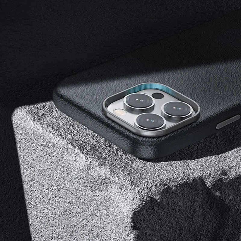 Para Iphone 16 Pro Max Case PU Cubierta Protectora a Prueba de Amortiguadores de PC Recubierto de Cuero - Negro