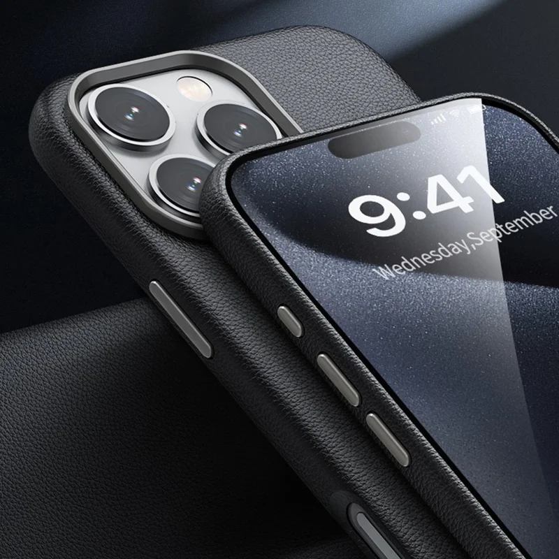 Para Iphone 16 Pro Max Case PU Cubierta Protectora a Prueba de Amortiguadores de PC Recubierto de Cuero - Negro