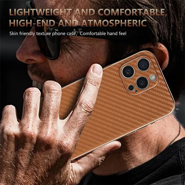 AZNS Pour Iphone 15 Pro Max Case Electroplasing Carbon Fiber Texture pu + Tpu Téléphone Couverture - Brun