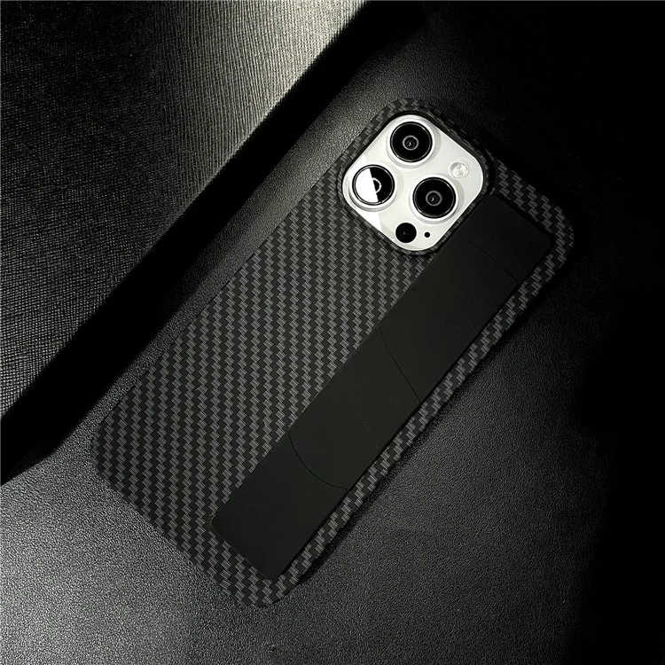 Acquisto di Massa Per Iphone 16 Pro Case Carbon Fibre Texture Copertina Per Telefono PC Duro Con Cinturino in Silicone