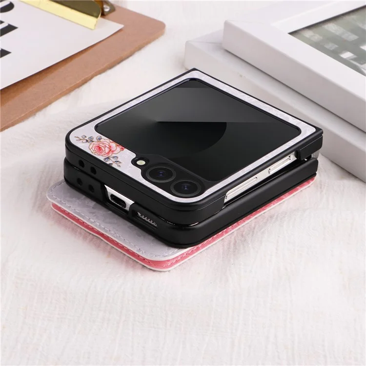 Для Samsung Galaxy Z Flip6 5G / Flip5 5G Case Pattern Putle Pu+tpu Chop Cover Card Card Card Card Card - Роза