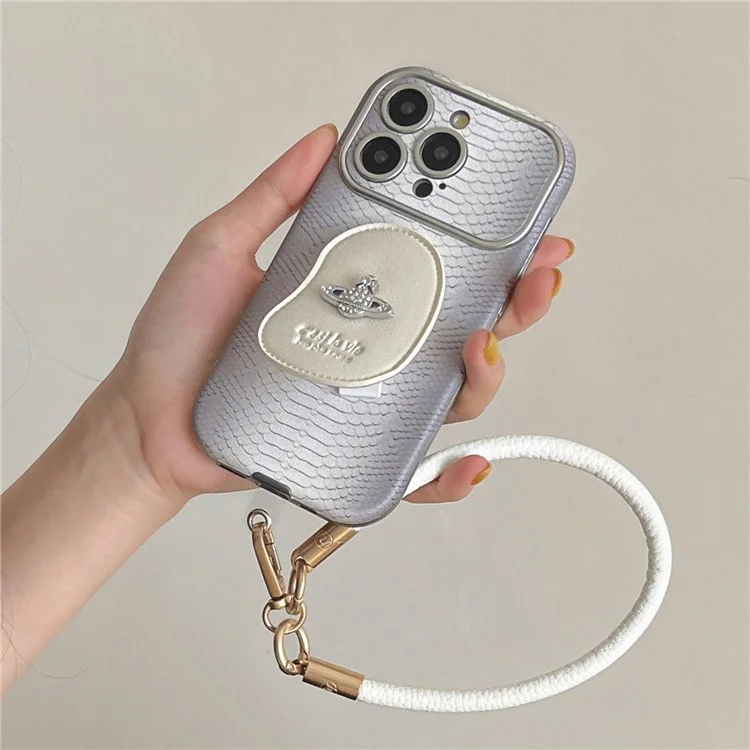 Для Iphone 16 Pro Case Snakeskin Texture PC+PU Kickstand Protective Cover с Lanyard - Черный