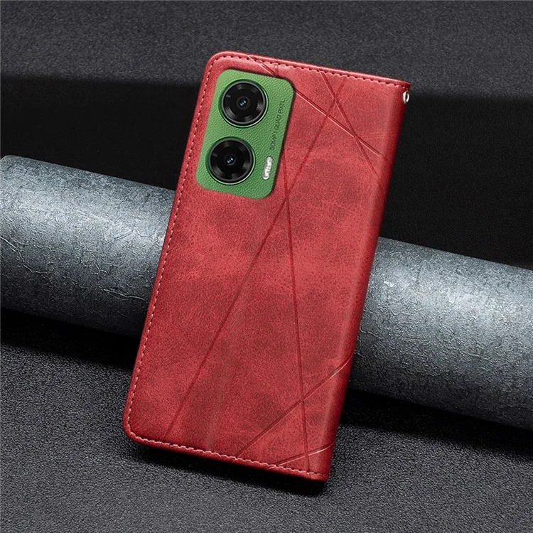 Pour Motorola Moto G35 5G Case Slots Slots Geometry Imprint Leather Téléphone Cover - Rouge