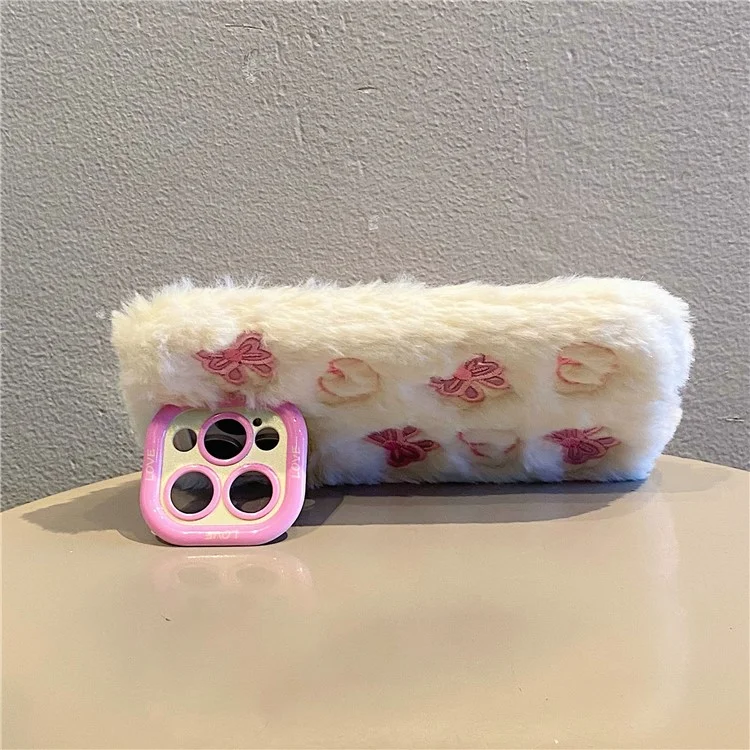 KJS-008 Для Iphone 15 Pro Max Case Case Batterfly Pattern Plush+tpu Cope Cope с Подставкой Для Каркаса Объектива - Белый