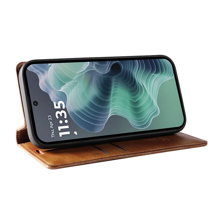 YIKATU YK-006 Capa para Motorola Moto G35 5G com slots para cartões, fechamento magnético, capa de telefone de couro com textura de lichia - Marrom