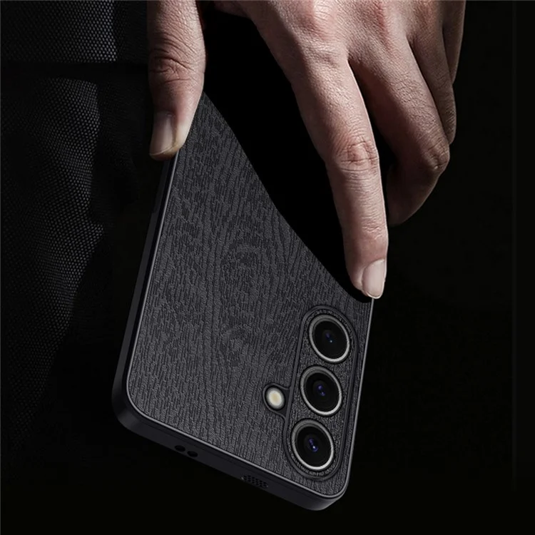 Для чехла Samsung Galaxy S25 Wood Texture PU Leather Coated PC + TPU Phone Cover - Black