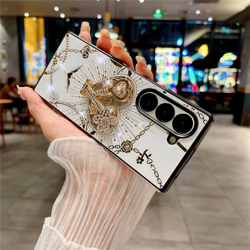Capa para Samsung Galaxy Z Fold6 5G com suporte, decoração de strass em TPU+PC - Branca