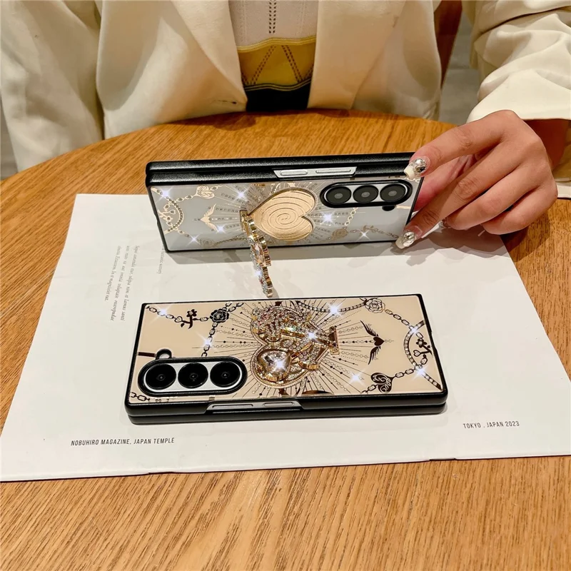 Capa para Samsung Galaxy Z Fold6 5G com suporte, decoração de strass em TPU+PC - Branca
